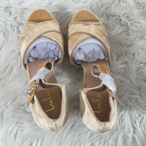 LULUS Crushest Champagne Velvet Rhinestone Ankle Strap Chunky Heels Size 10 NEW - Picture 6 of 15